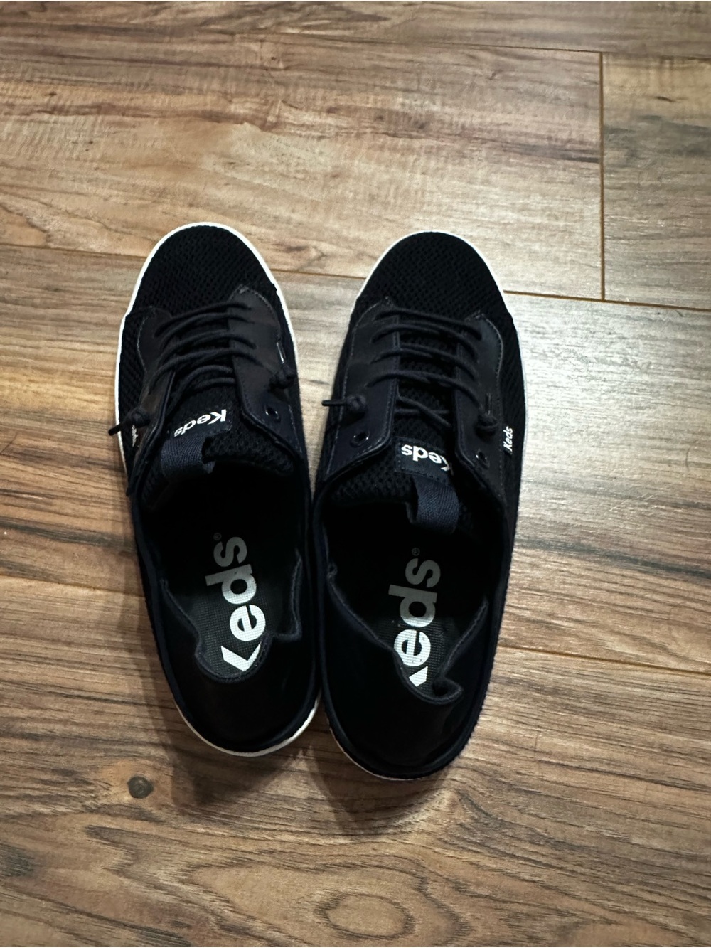Keds Women’s Navy Canvas Lace-Up Sneakers size 8